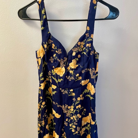 NWT Reformation Lecce Dress - Picture 3 of 6